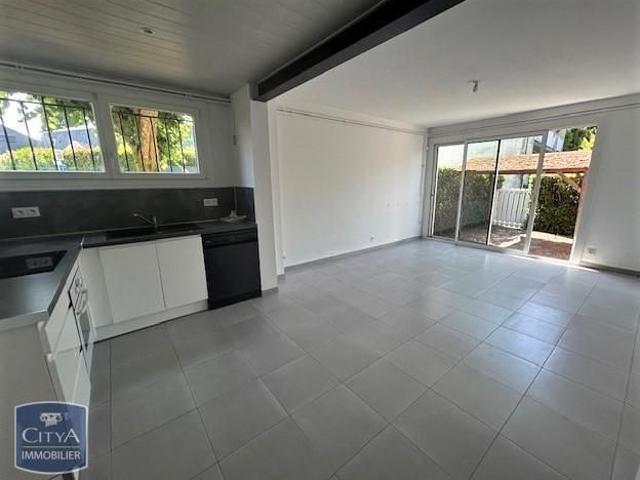 Location Appartement 3 pièces 64m² CHOLET 49300