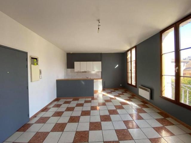 Location Appartement 3 pièces 64m² BERGERAC 24100