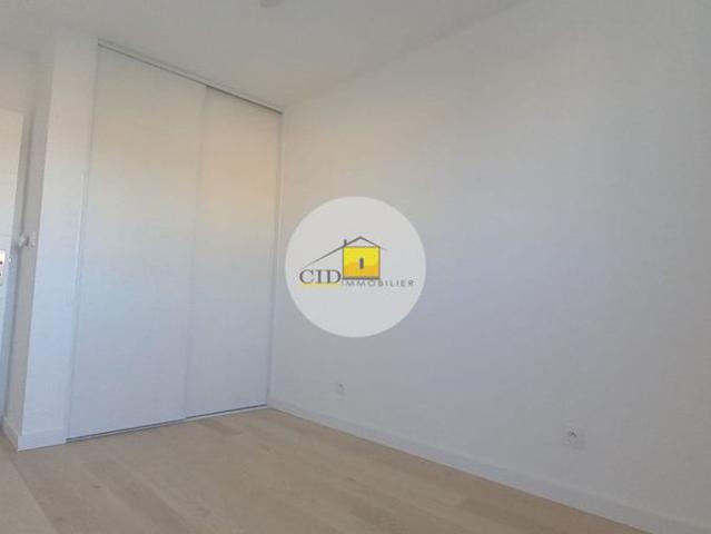 Location Appartement 3 pièces 64m² GENAS 69740