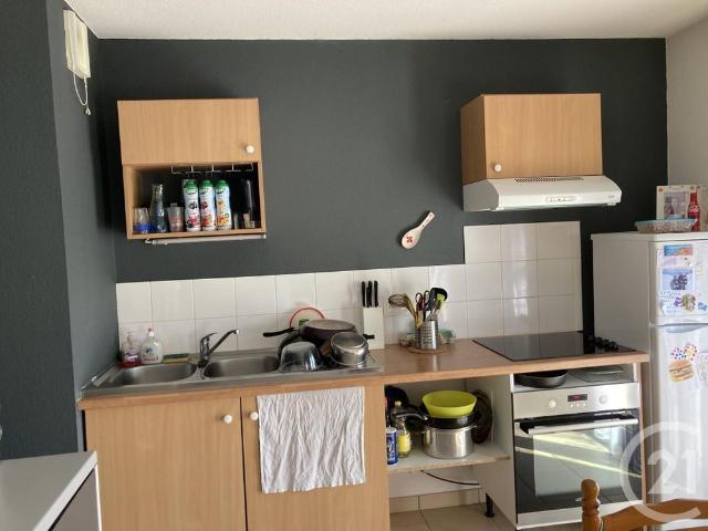 Location Appartement 3 pièces 64m² GIRONDE SUR DROPT 33190