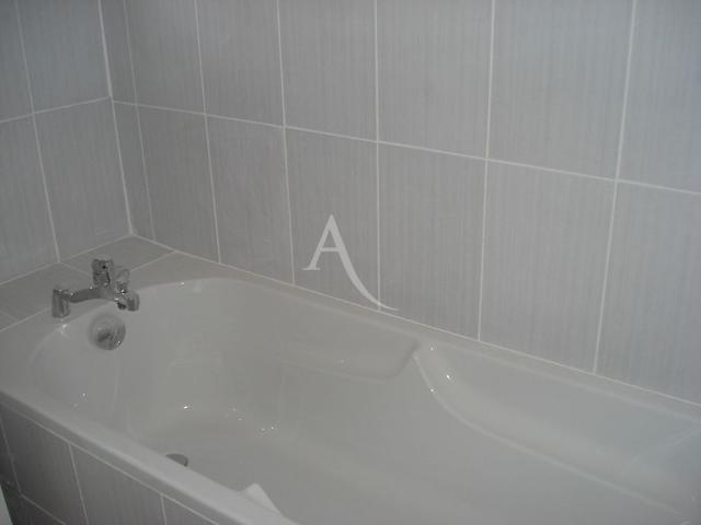 Location Appartement 3 pièces 64m² FONTENAY LE COMTE 85200