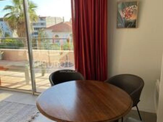 Location Appartement 3 pièces 64m² LA CIOTAT 13600