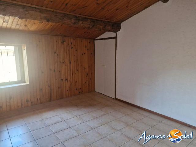 Location Appartement 3 pièces 64m² LEZIGNAN CORBIERES 11200