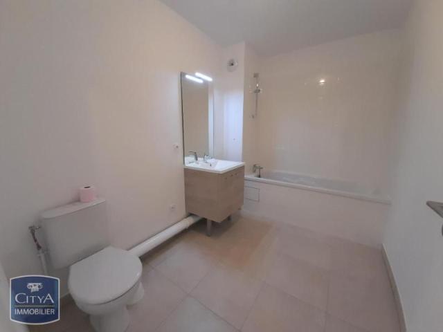 Location Appartement 3 pièces 64m² LILLE 59000