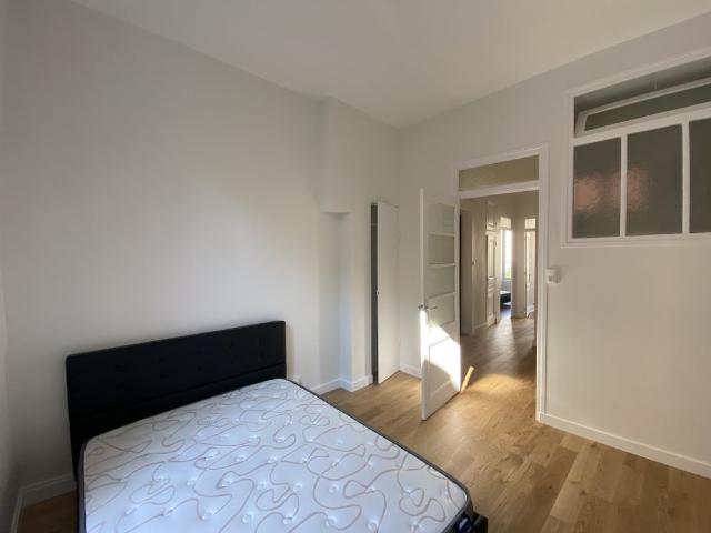 Location Appartement 3 pièces 64m² LYON 7ème