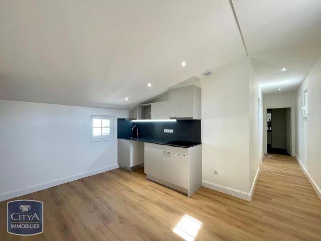 Location Appartement 3 pièces 64m² NARBONNE 11100