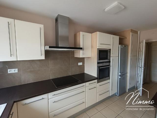 Location Appartement 3 pièces 64m² NIMES 30000