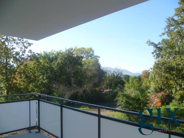 Location Appartement 3 pièces 64m² ST ISMIER 38330