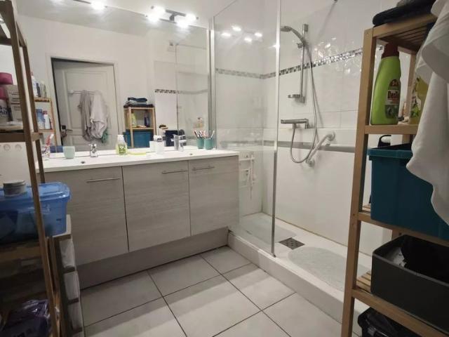 Location Appartement 3 pièces 64m² PLAN DE CUQUES 13380