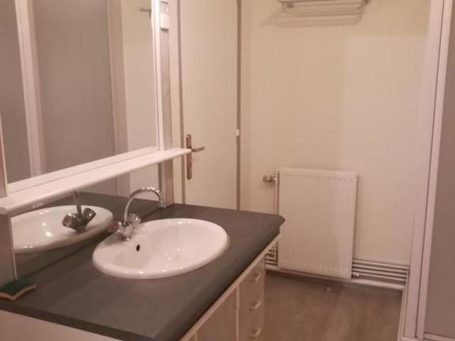 Location Appartement 3 pièces 64m² REMIREMONT 88200