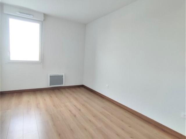 Location Appartement 3 pièces 64m² TOULOUSE 31200