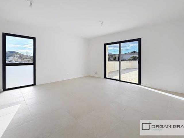 Location Appartement 3 pièces 65.53 m2 Afa