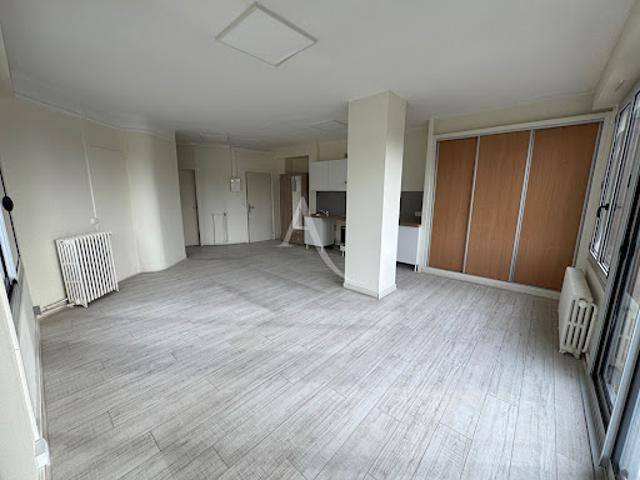 Location Appartement 3 pièces 65.56 m2 Blois