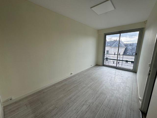 Location appartement 3 pièces, 65.56m², Blois