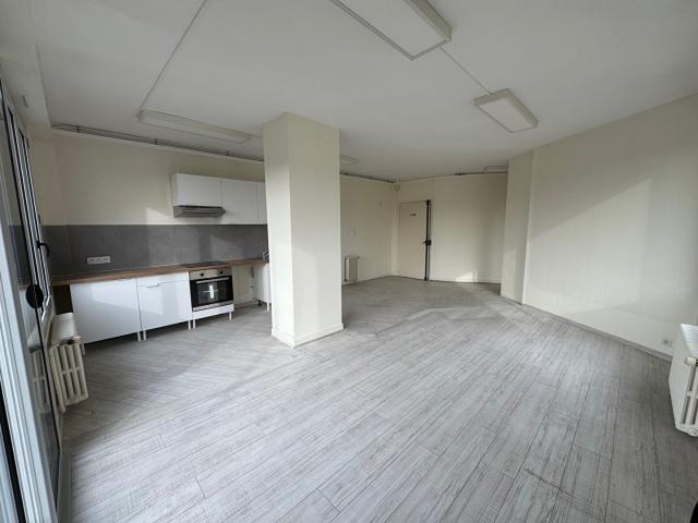 Location appartement 3 pièces, 65.56m², Blois