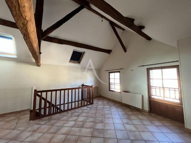 Location appartement 3 pièces, 65.82m², Les Hermites
