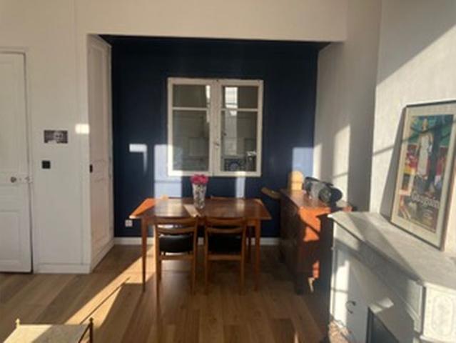Location appartement 3 pièces, 65.00m², Toulon