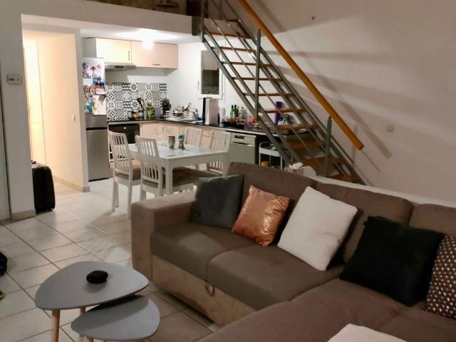 Location Appartement 3 pièces 65 m2 à Saint Chamas