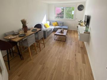 Location Appartement 3 pièces 65 m2 Aubervilliers