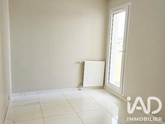 Location Appartement 3 pièces 65 m2 Dammarie les Lys