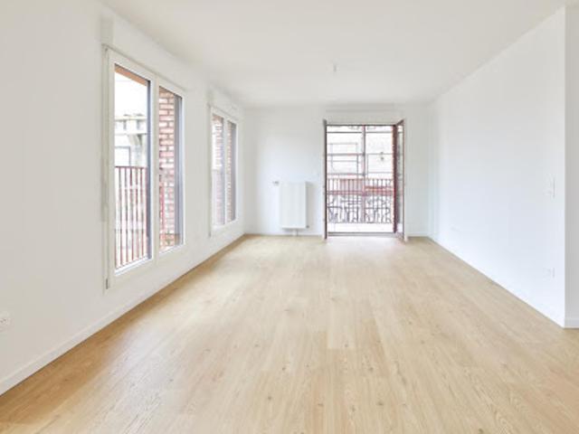 Location Appartement 3 pièces 65 m2 La Courneuve
