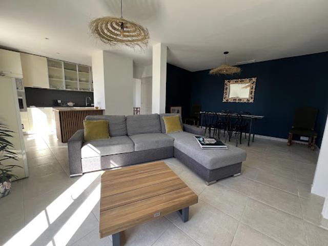 Location Appartement 3 pièces 65 m2 Nice