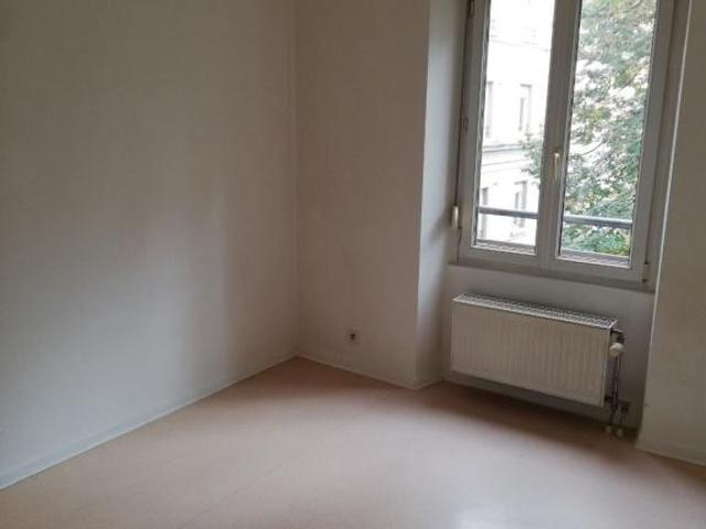 Location: Appartement 3 pièces 65 m2 – STRASBOURG