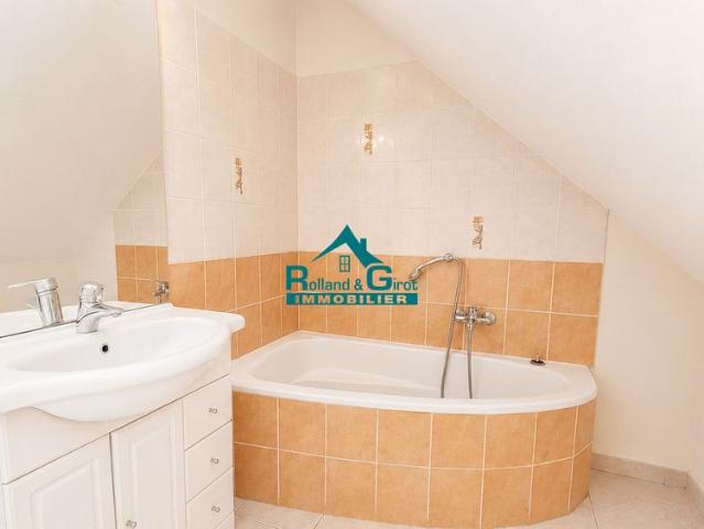 Location Appartement 3 pièces 65m²