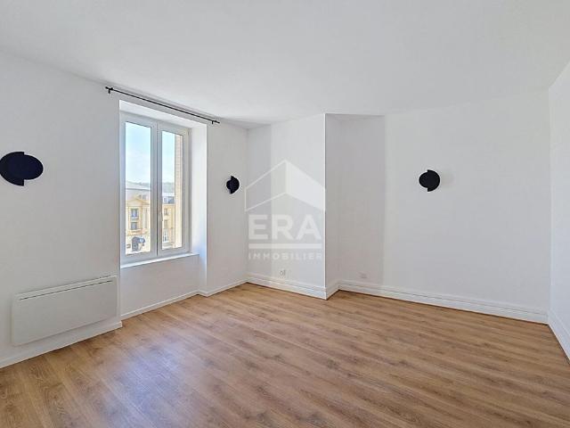 Location Appartement 3 pièces 65m²
