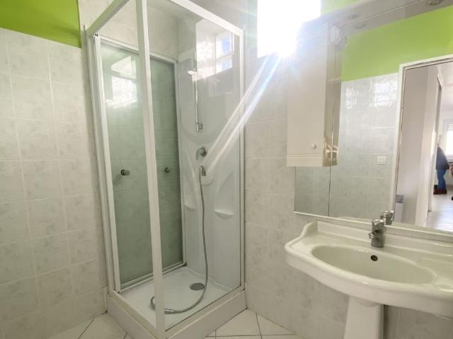 Location Appartement 3 pièces 65m² CARNOUX EN PROVENCE 13470
