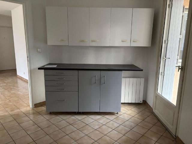 Location Appartement 3 pièces 65m² AUBENAS 07200