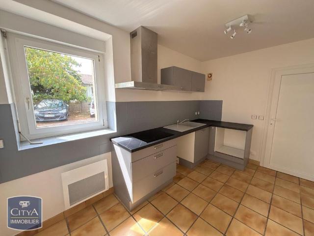 Location Appartement 3 pièces 65m² BLAYE 33390