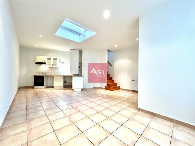 Location Appartement 3 pièces 65m² GRENOBLE 38000