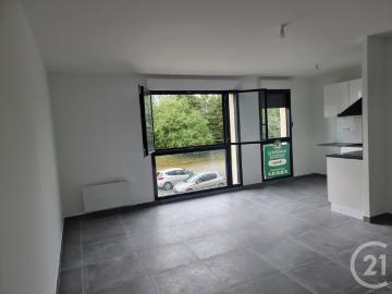 Location Appartement 3 pièces 65m² FONTENAY TRESIGNY 77610