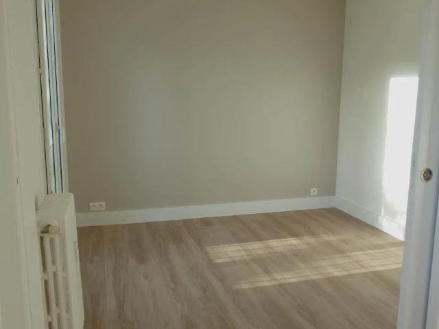 Location Appartement 3 pièces 65m² LA ROCHELLE 17000