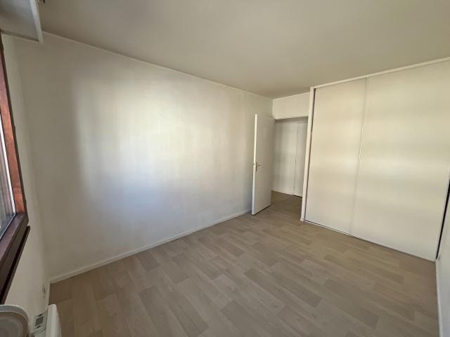 Location Appartement 3 pièces 65m² LILLE 59000