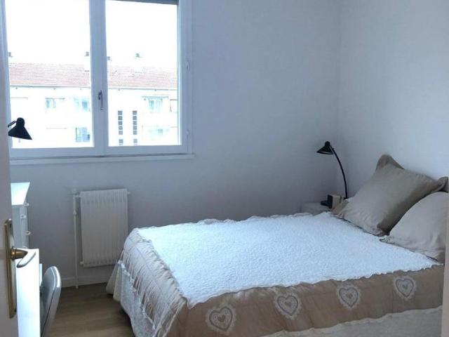 Location Appartement 3 pièces 65m² LYON 6ème