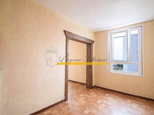 Location Appartement 3 pièces 65m² MONTELIMAR 26200