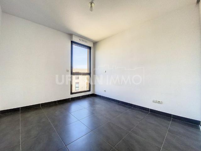 Location Appartement 3 pièces 65m² MONTPELLIER 34000