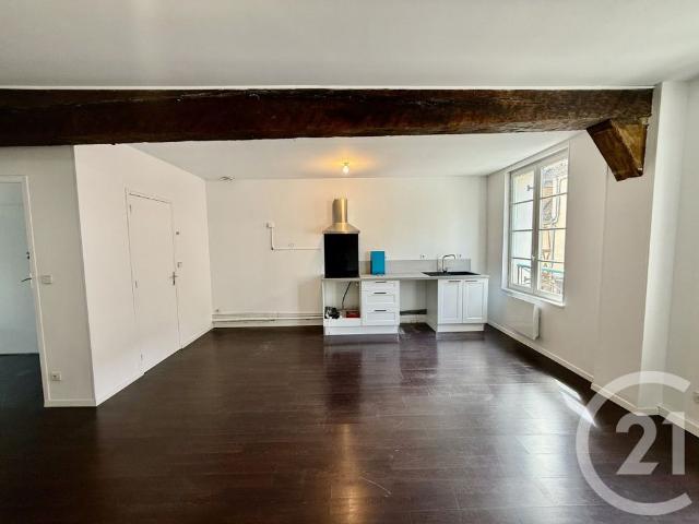 Location Appartement 3 pièces 65m² NEMOURS 77140