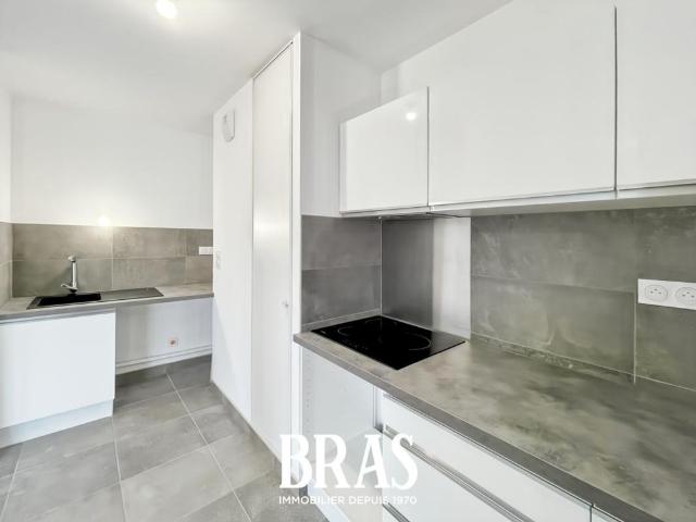 Location Appartement 3 pièces 65m² ST NAZAIRE 44600