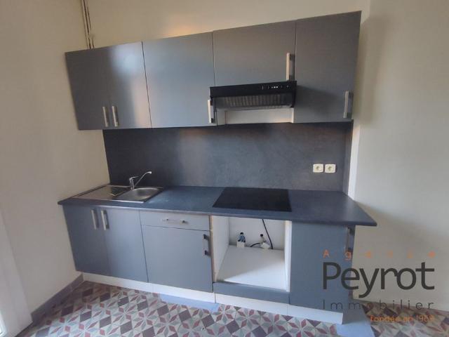 Location Appartement 3 pièces 65m² PERPIGNAN 66000