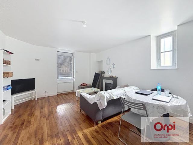Location Appartement 3 pièces 66.59 m2 Montluçon