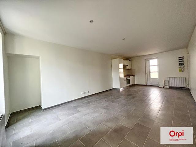 Location Appartement 3 pièces 66.99 m2 Montluçon
