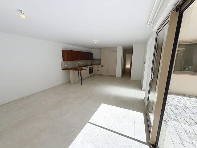 Location appartement 3 pièces, 66.00m², Metz