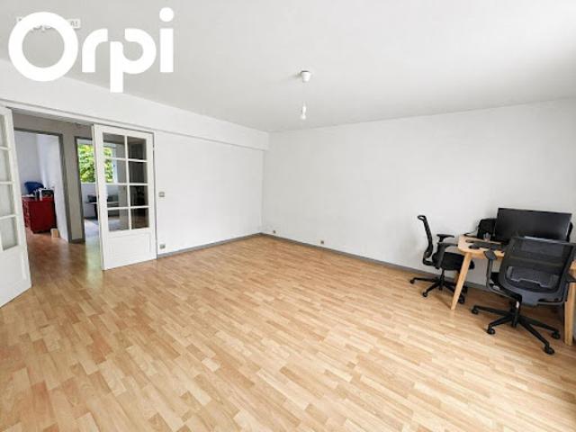 Location Appartement 3 pièces 66.07 m2 Montigny le Bretonneux