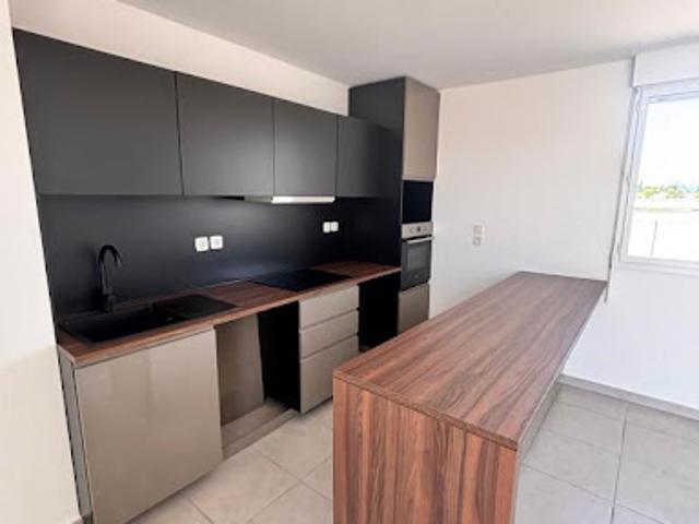 Location Appartement 3 pièces 66.27 m2 Castelnau le Lez