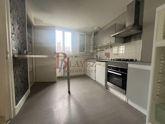 Location Appartement 3 pièces 66.38 m2 Egletons