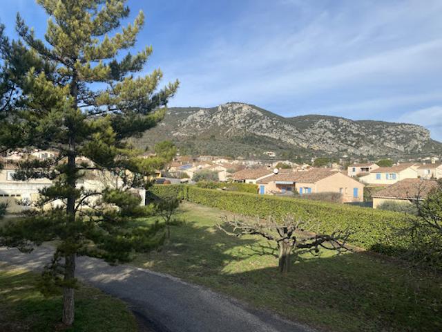 Location Appartement 3 pièces 66 m2 Volx