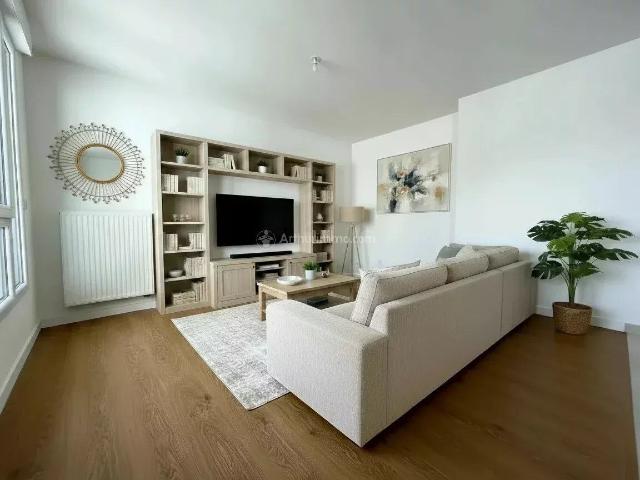 Louer appartement de 3 pièces 66 m² 852 € à Chambray Lès Tours 37170: une annonce Arthurimmo.com